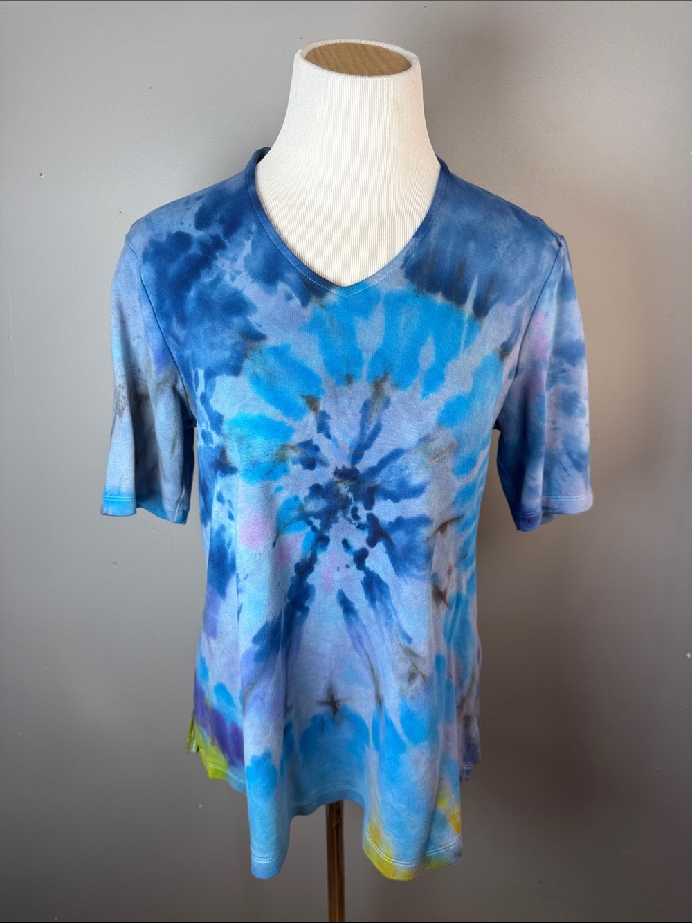 Blue Tie-Dye V-Neck Women's Top